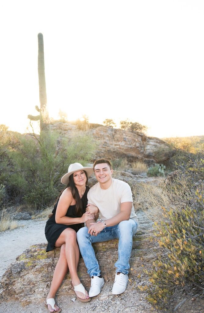 Tucson Desert Anniversary Photo Session with a white hat