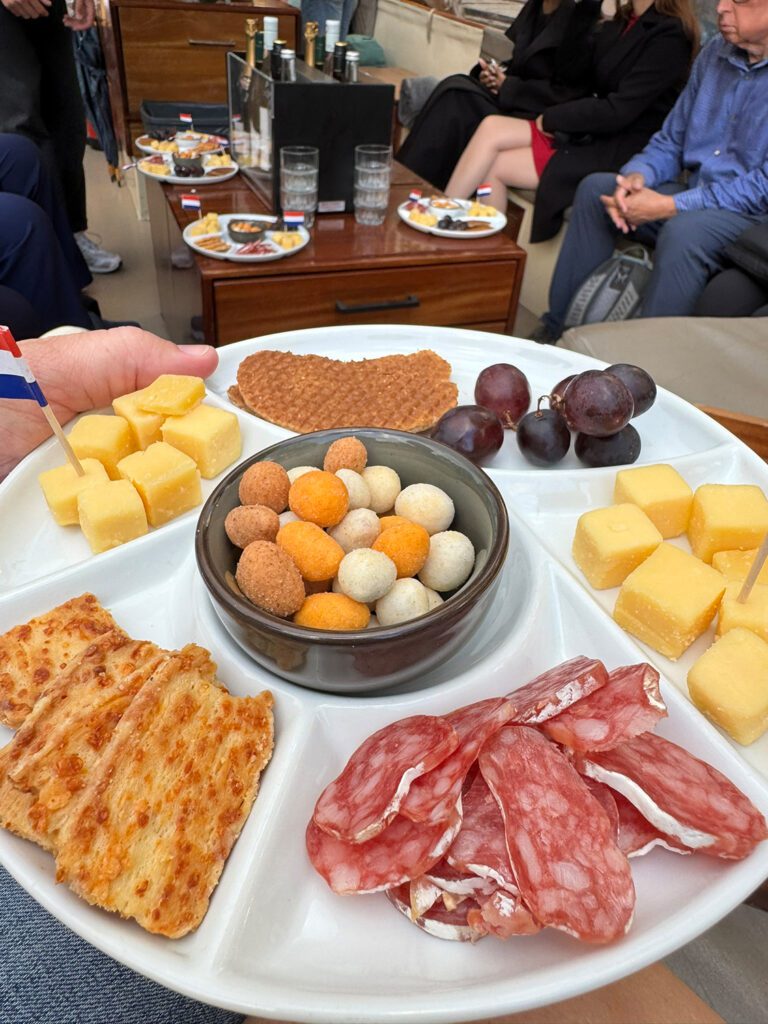 Luxury Canal boat ride with Voyage Amsterdam 